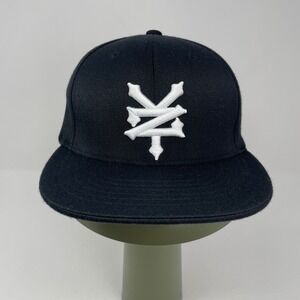 VTG Zoo York Flexfit Hat Mens L/XL Black Embroidered Logo Flat Bill Skater Cap